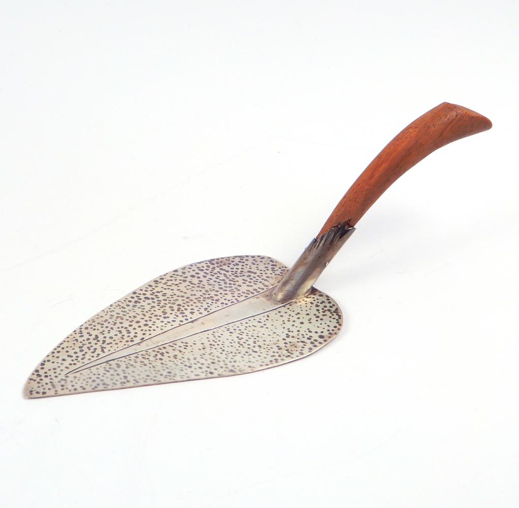 Mexican sterling silver serving utensil: Mexican sterling silver serving utensil with a wood handle, 9 1/2" (length), 2.93 ozt. with handle