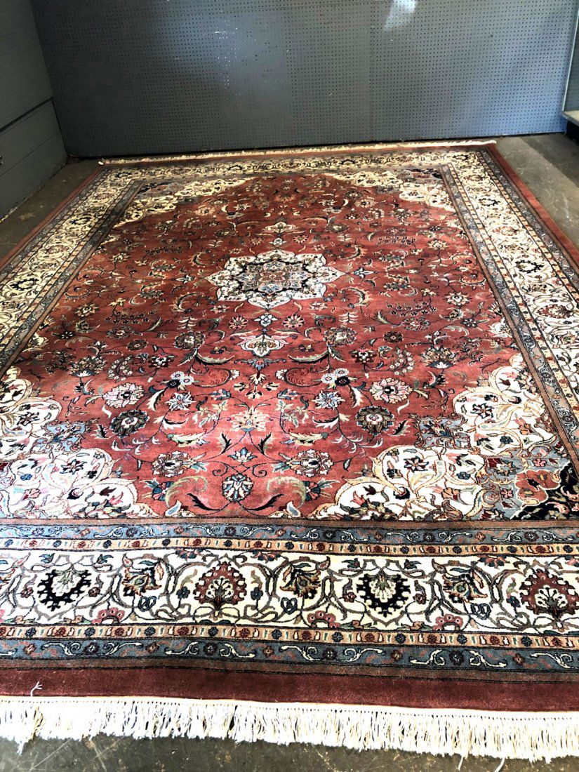 Persian fine Tabriz carpet with silk flowers (1 of 2)