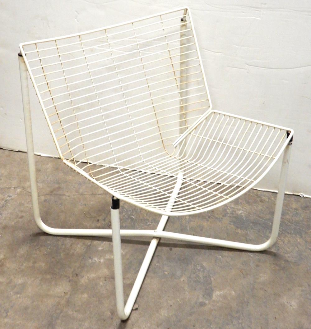 Niels Gammelgaard white Jarpen wire chair (1 of 1)