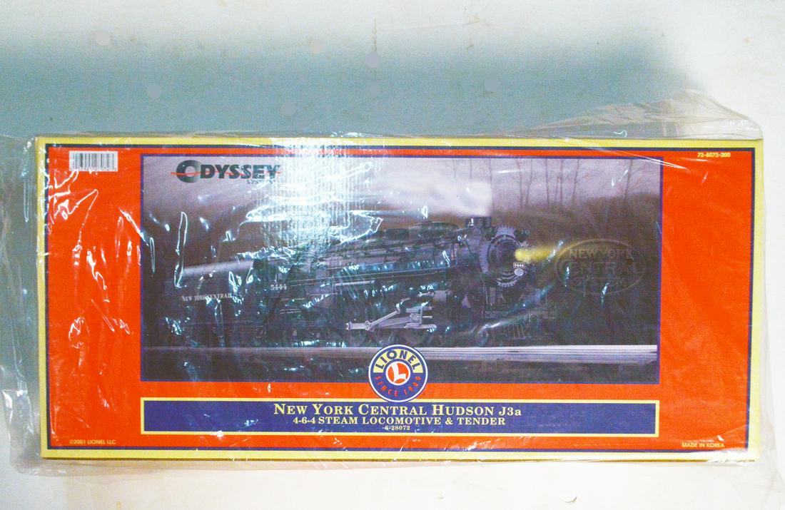 2001 Lionel O gauge #28072 scale J3A New York Central: 2001 Lionel O gauge #28072 scale J3A New York Central Hudson in original box with shipping box. This steam engine and tender have never been removed from the original box. Features include Odyssey sys