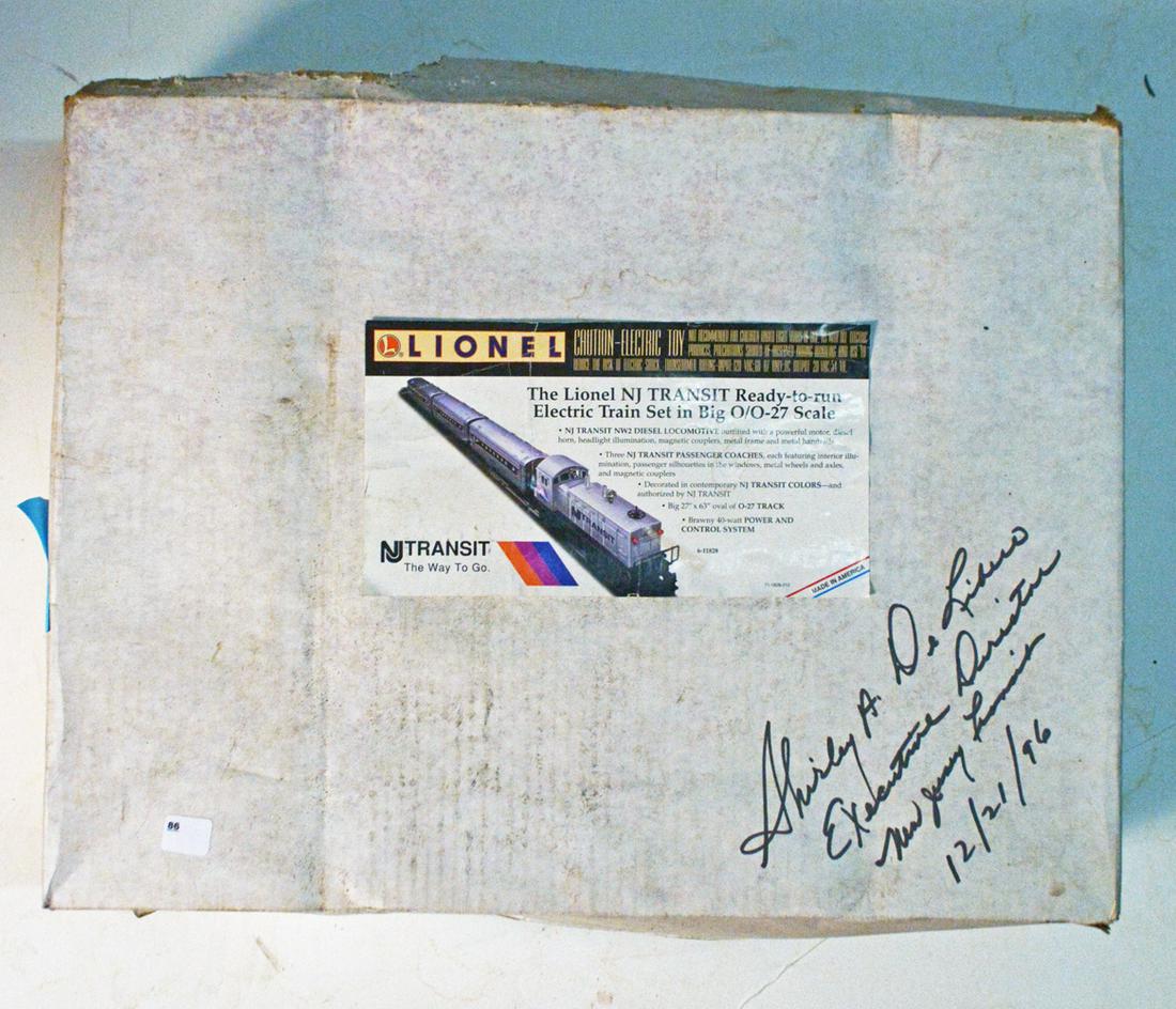 1996 Lionel O/O-27 New Jersey Transit Train Set #11828: 1996 Lionel O/O-27 New Jersey Transit Train Set #11828 in original box. Set consists of #500 NW-2 NJ Transit diesel engine, #8610, #8611 and #8612 coaches. Also included is a transformer. There is no
