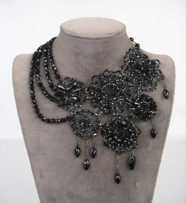 Erickson beamon necklace price Clearance