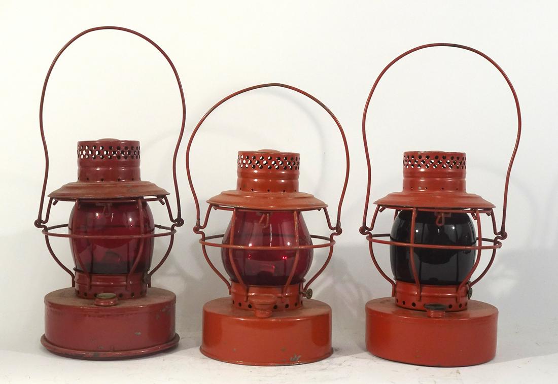 Three Handlan railroad style safety lanterns (1 of 4)