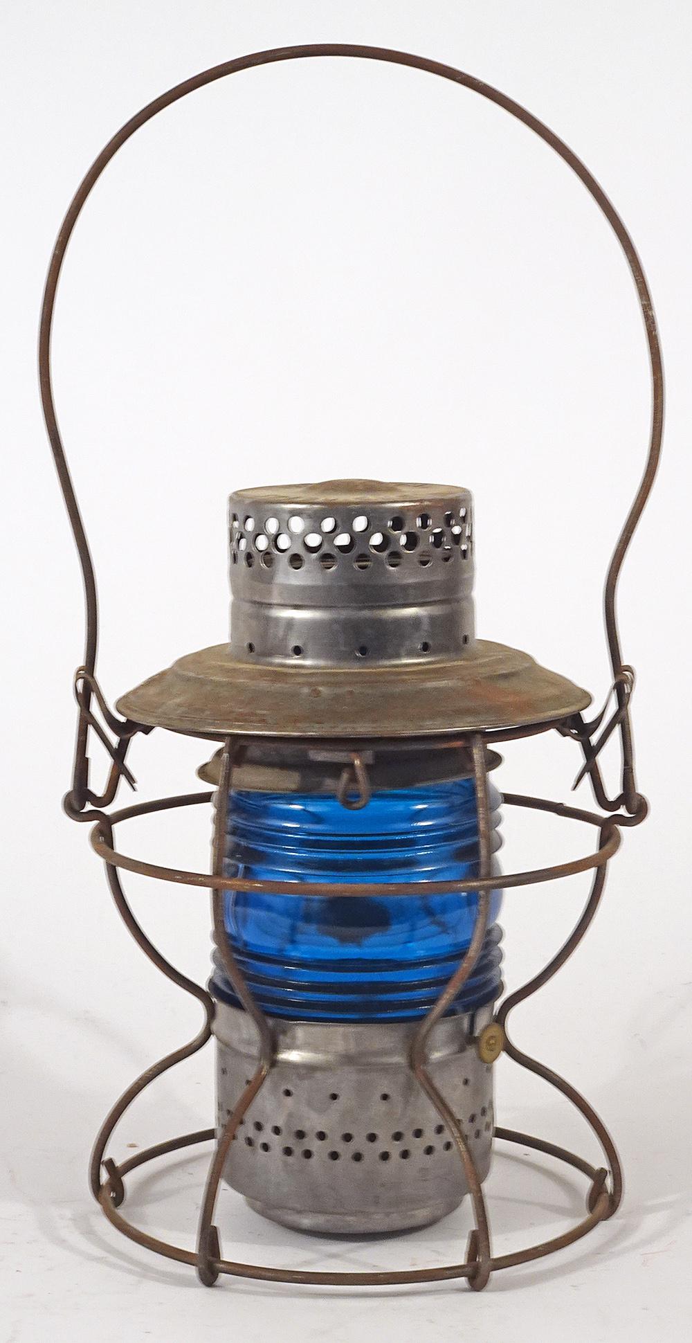 Handlan railroad lantern (1 of 2)