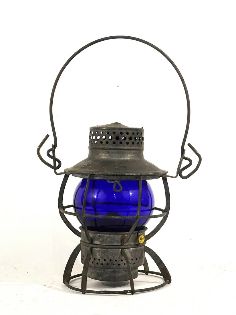 Dressel railroad lantern (1 of 2)