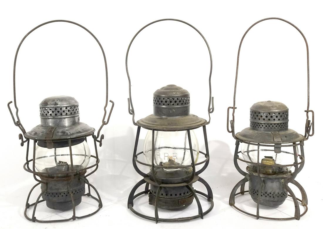Three Armspear Mfg. Co. railroad lanterns (1 of 4)