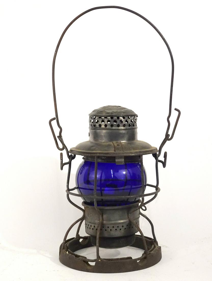 Armspear Mfg. Co. railroad lantern (1 of 2)