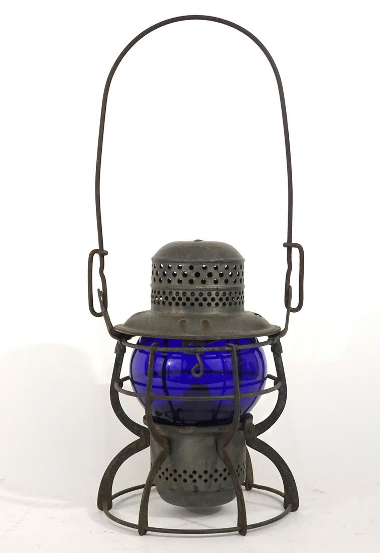 Armspear Mfg. Co. railroad lantern (1 of 2)