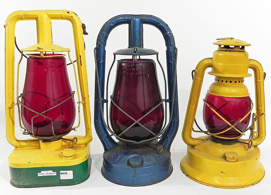 Three Dietz railroad style safety lanterns (1 of 5)