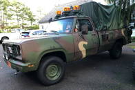 1977 M882 Military Dodge Radio pick-up (Military W-200)