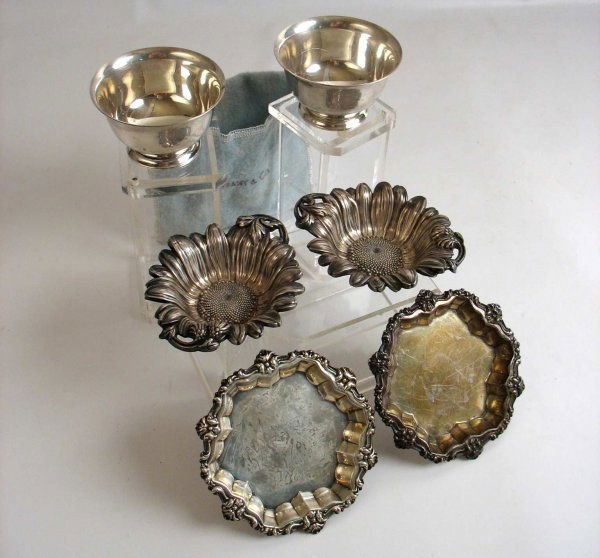 Sterling silver grouping incl. 1) pair of Reed & B: Sterling silver grouping incl. 1) pair of Reed & Barton master salts in a repousse flower design, pat.d 1903, 1" x 3 3/4", 1.6 troy oz tw, 2) pair of Frank M Whiting butter pats with repousse borders,