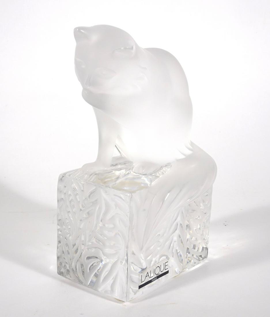 Lalique crystal Cat Doucha figure (1 of 3)