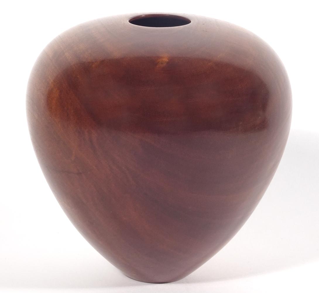 William Hunter turned wood vase (1 of 2)