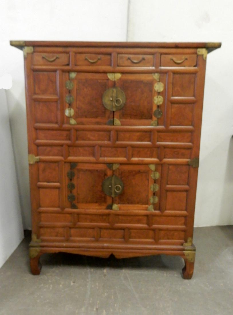 Korean tansu chest (1 of 2)