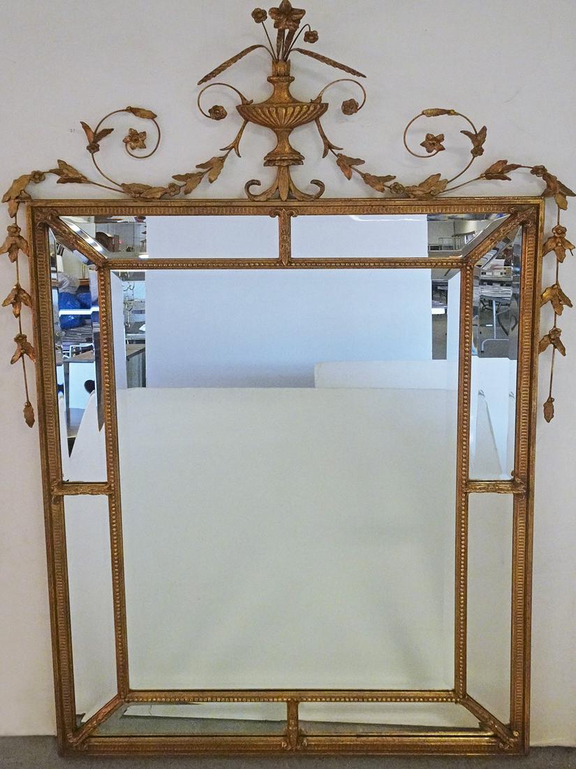 Gilt frame mirror (1 of 1)