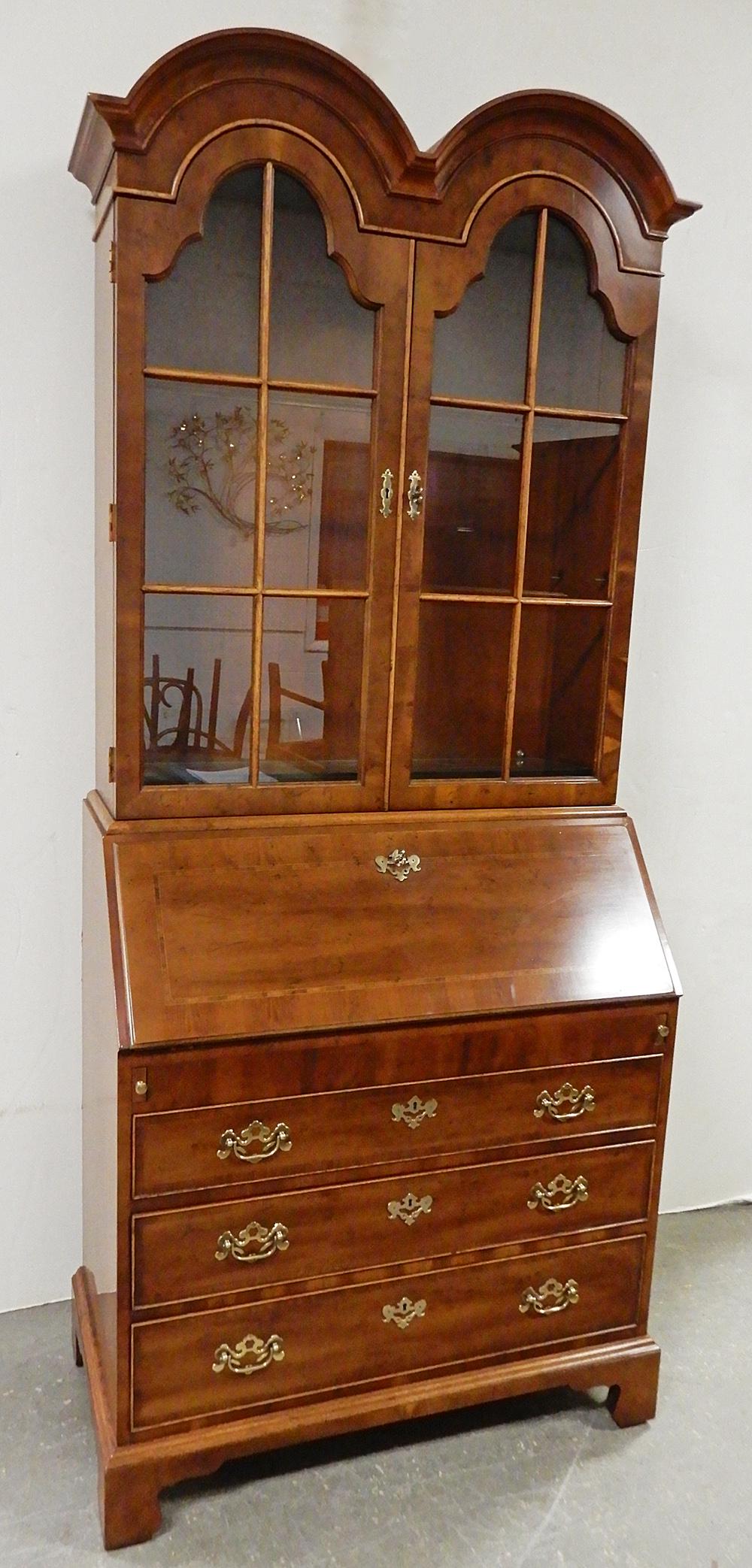 Henredon cherry inlaid secretary desk (1 of 4)