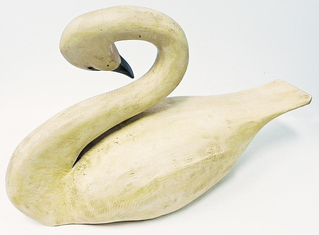 Mark Buck swan decoy (1 of 3)
