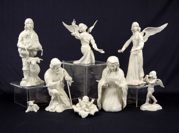 Boehm porcelain Nativity set with nine pieces inclu: Boehm porcelain Nativity set with nine pieces including Mary, Joseph, Baby Jesus, two shepherds, lamb, and three angels