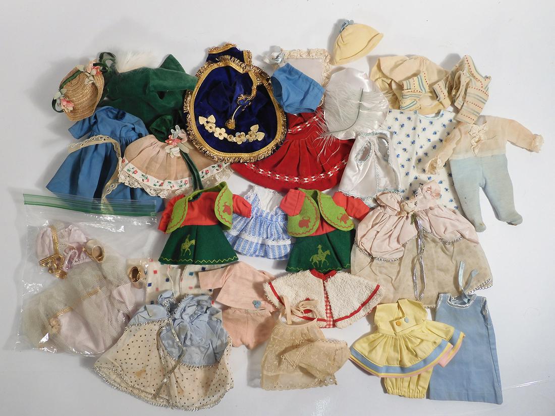 Group of 1950's Vogue 8" Ginny doll outfits (1 of 8)