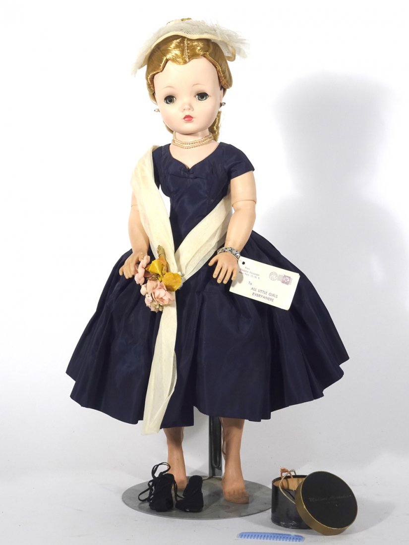 1957 Madame Alexander Cissy #2157 (1 of 3)