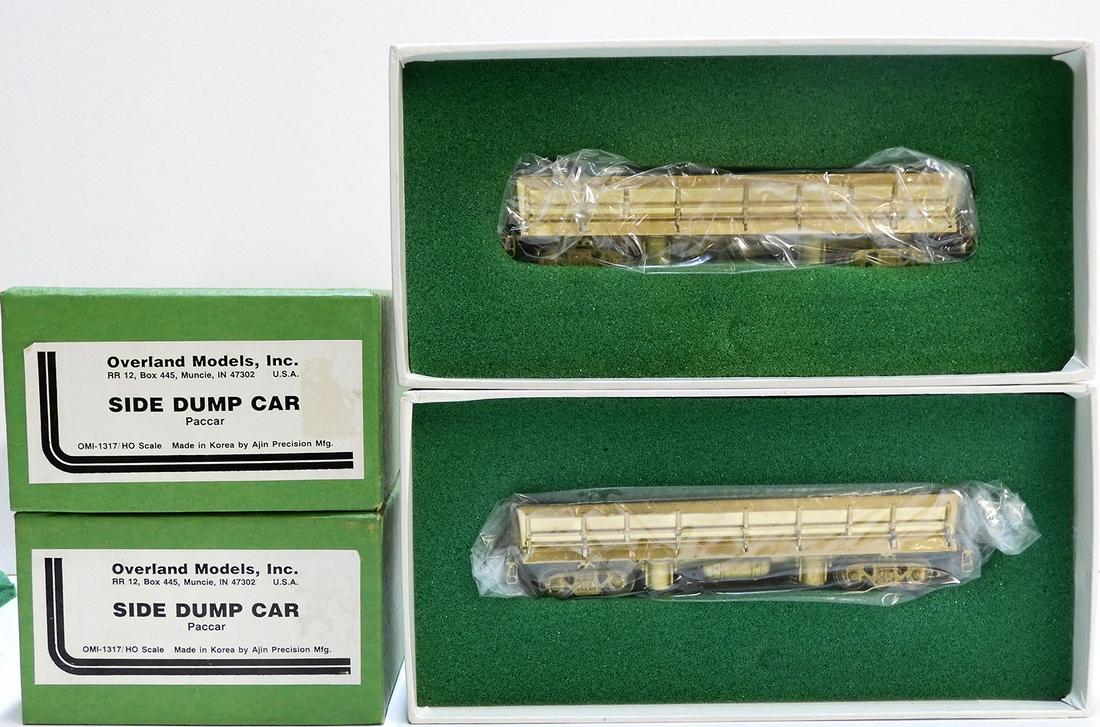 Two brass HO gauge Side Dump Cars (Paccar ) (1 of 5)