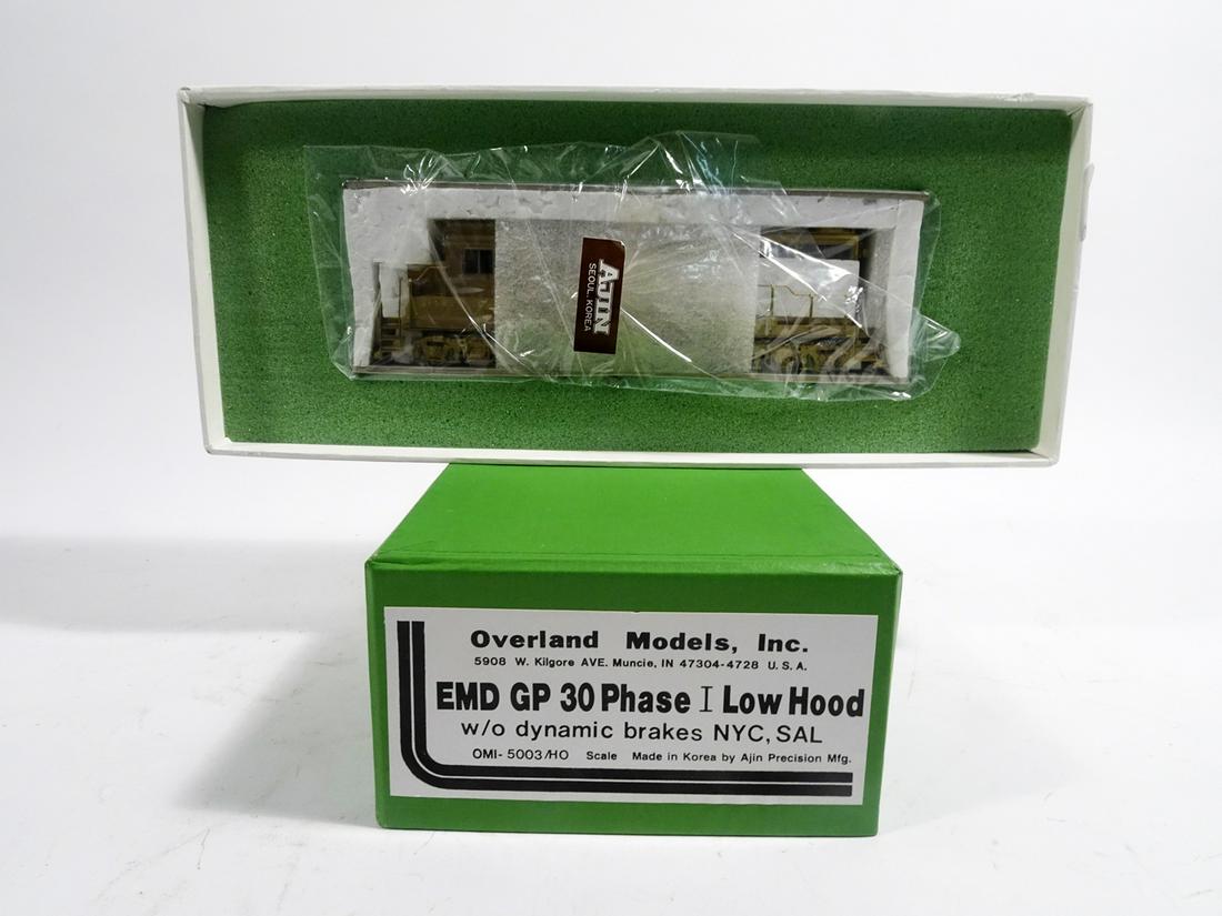 Brass HO gauge  EMD GP-30 Phase 1 Low Hood diesel in (1 of 1)
