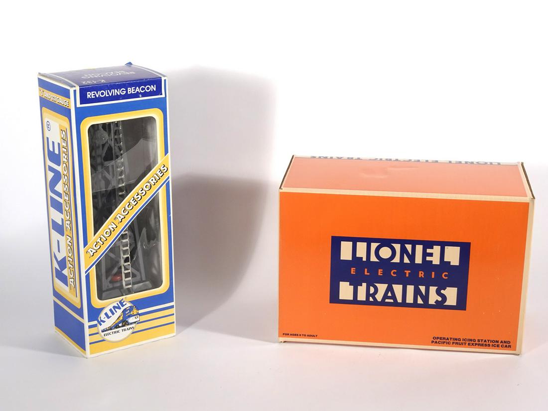 1980's Lionel O gauge # 2306 operating ice station with (1 of 1)