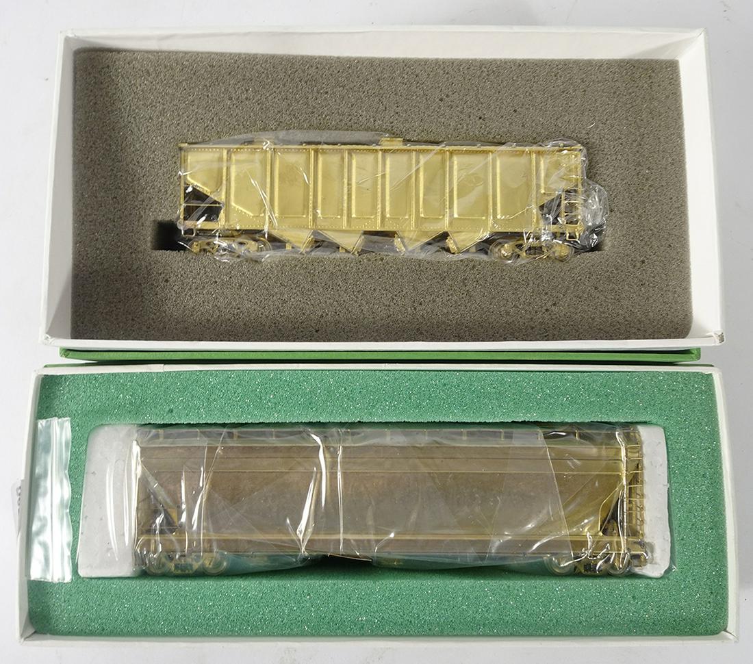 Two brass HO gauge hopper cars in original boxes (1 of 2)