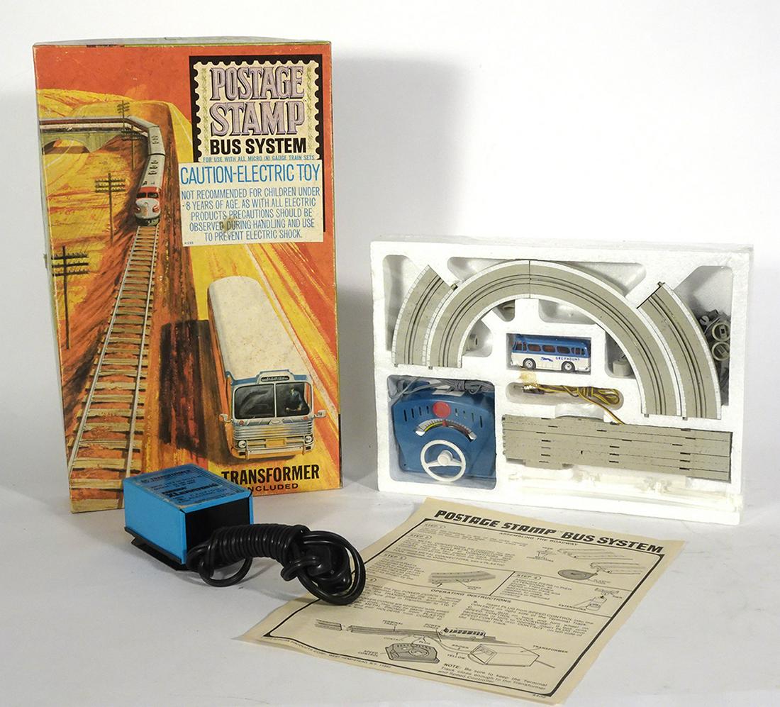 Complete 1960's Aurora  N gauge Postage Stamp Bus (1 of 1)