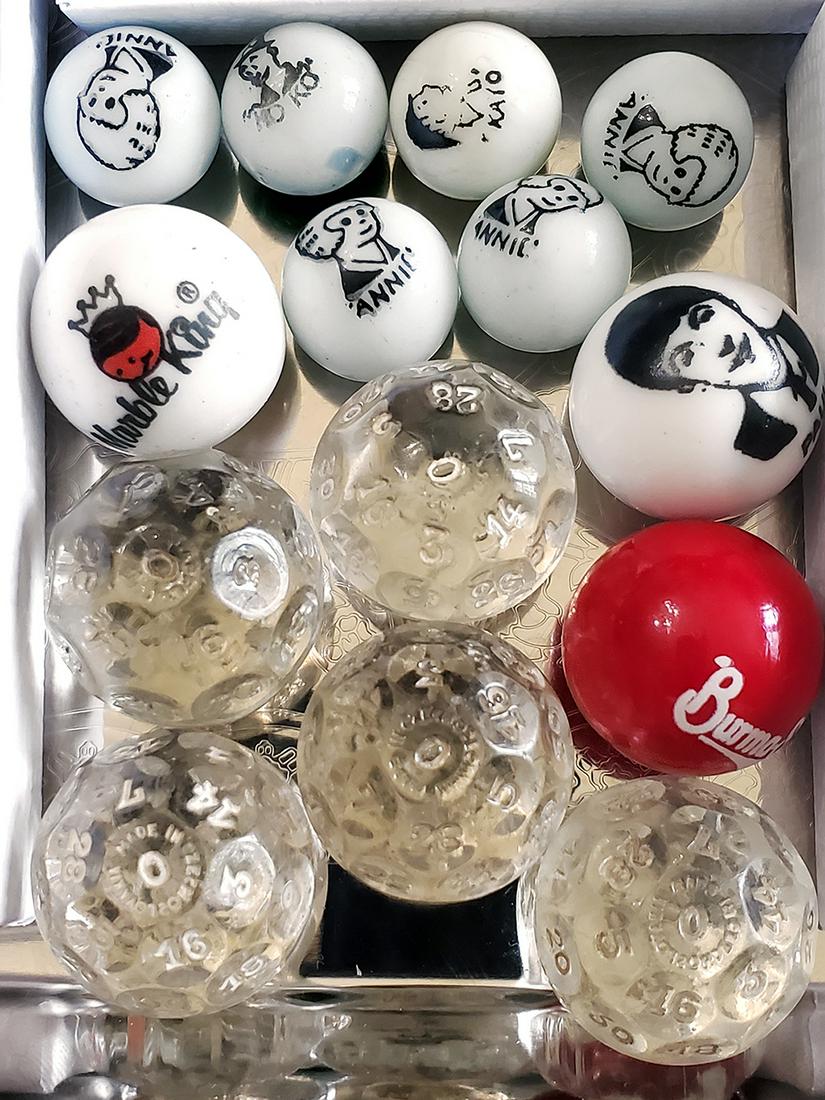 Lot of Vintage Marbles Including Comic Picture Marbles (1 of 6)