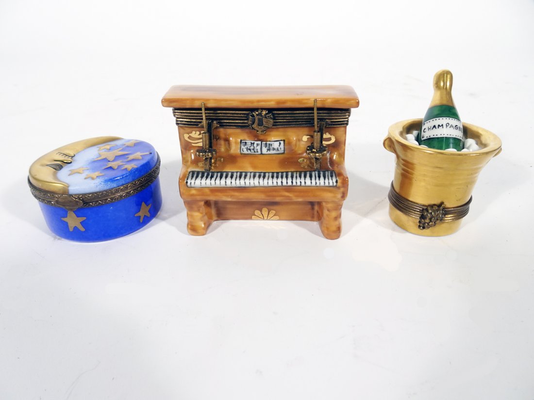 Limoges Peint Main Trinket Boxes (1 of 9)