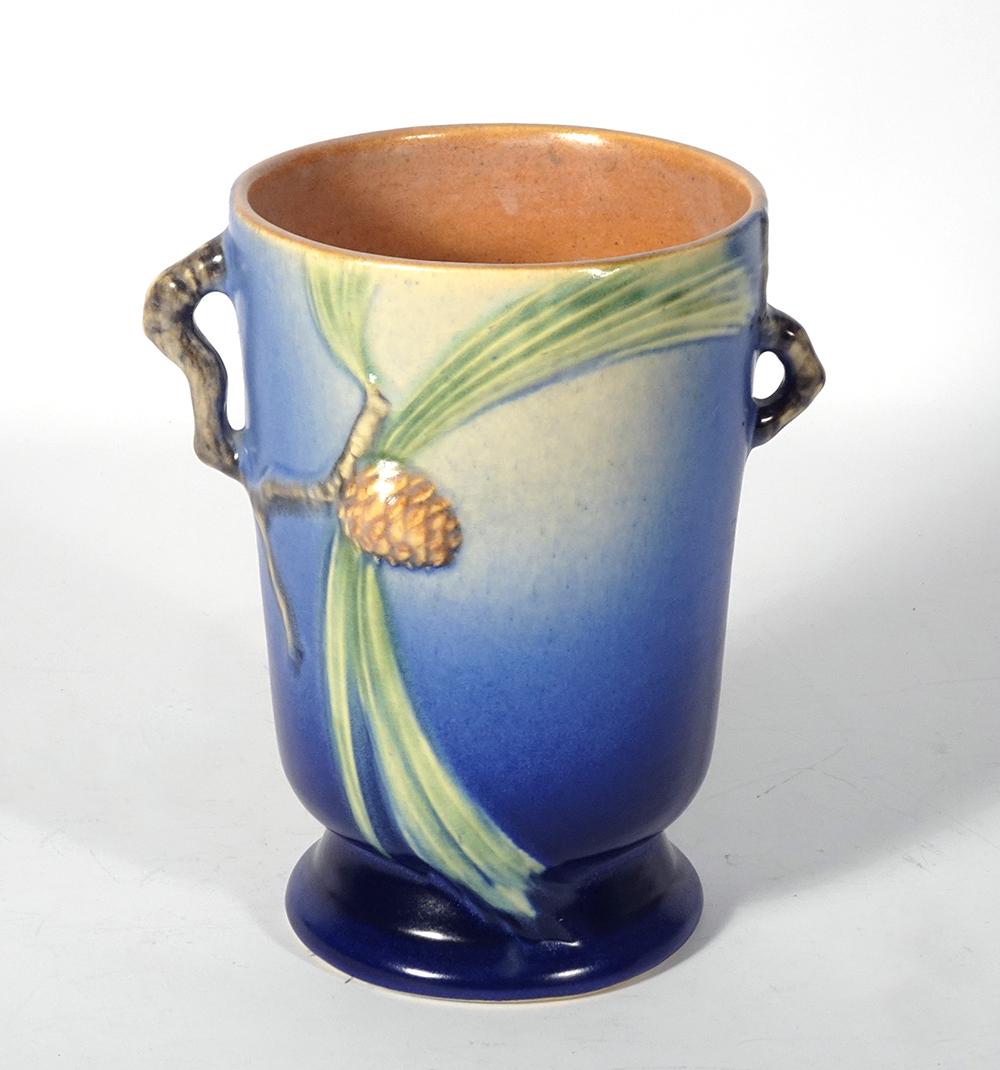 Roseville Pottery Pinecone Vase (1 of 2)