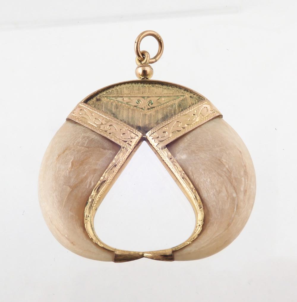 Yellow Gold Cat Claw Pendant (1 of 3)