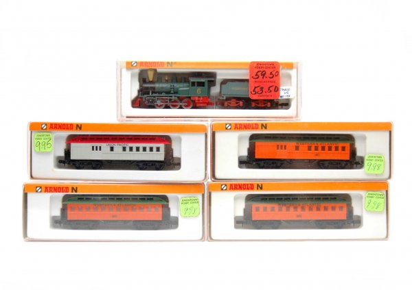 N gauge engine with tender and four cars by Arnold : N gauge engine with tender and four cars by Arnold including Western & Atlantic engine No. 6 with tender, two Western & Atlantic No. 362 passenger cars, one Western & Atlantic caboose No. 361 and one 