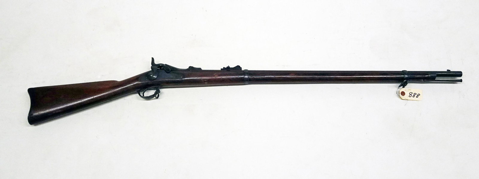 Springfield U.S. Model 1884 Black Powder Rifle: Springfield U.S. model 1884 black powder rifle with cleaning rod, top break action, trap door, 50/70 caliber, barrel length 32 1/4", overall length 51 1/2", C & R NO, Instacheck NO