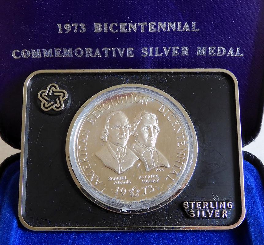 1973 Bicentennial Commemorative Silver Meal (1 of 2)