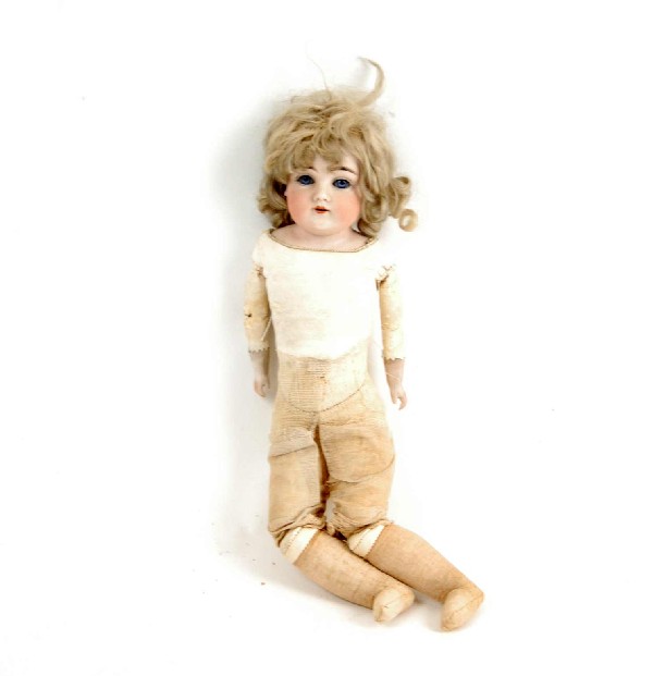 Early Kestner plaster pate, kid body, blonde hair,: Early Kestner plaster pate, kid body, blonde hair, blue sleep eyes, open mouth with teeth, marked on back of head and stamped on back of body