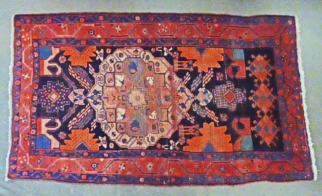 Antique Persian Hamadan Rug: Antique Persian Hamadan rug, early 20th c., 4'3" (height) x 7'5" (length)