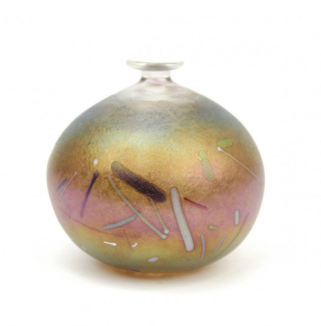 Kosta Boda art glass bud vase, signed on bottom B.: Kosta Boda art glass bud vase, signed on bottom B. (Bertil) Vallien and numbered 48279, 4 1/2" high