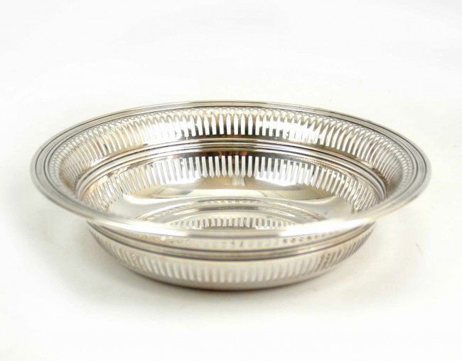 Wallace Silversmiths sterling serving bowl with pi: Wallace Silversmiths sterling serving bowl with pierced sides, initialed, 2" high x 8 3/4" diameter, 7.47 oz. (troy), early to mid 20th C.