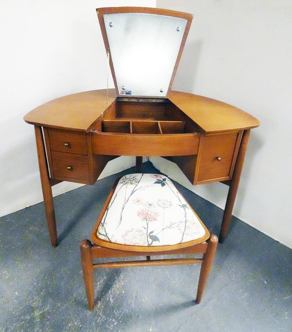 Mid C. Modern Maple Vanity with Bench (1 of 6)