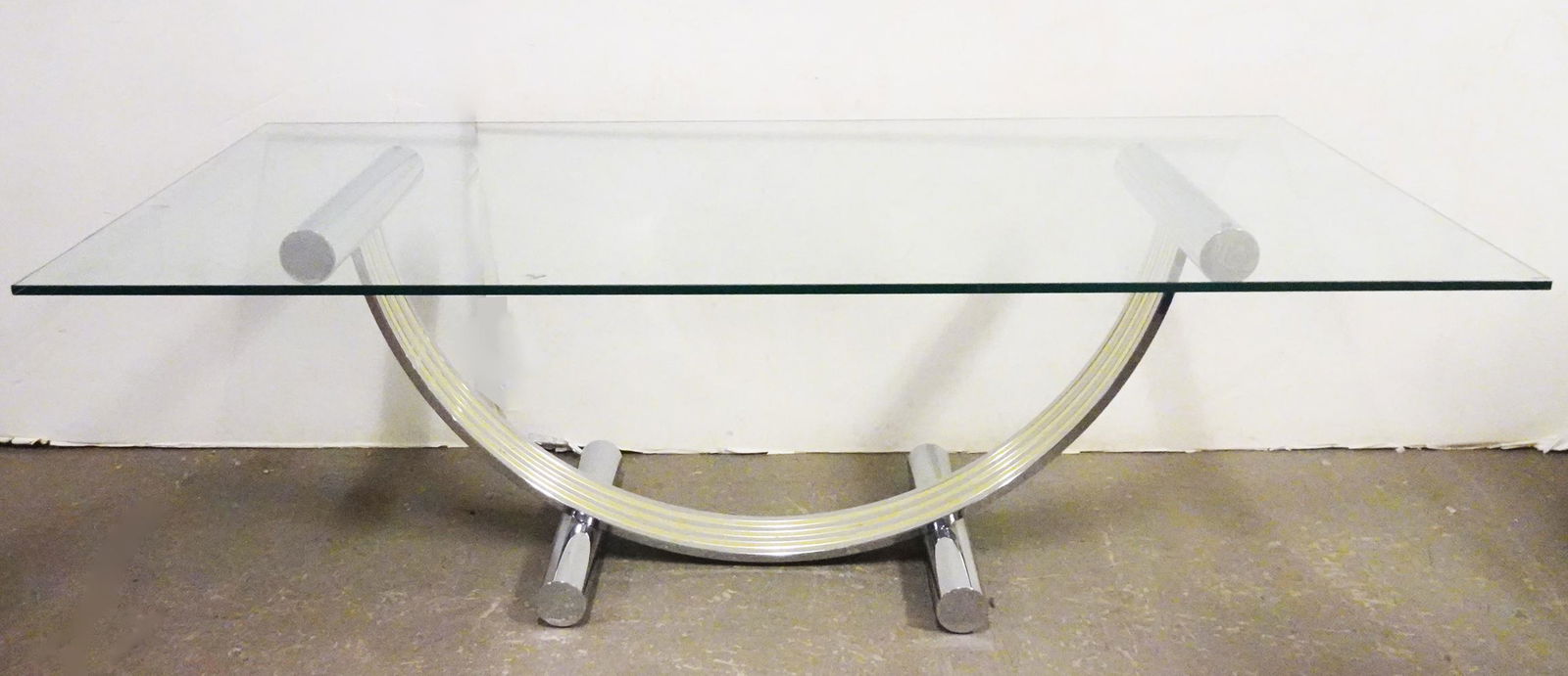 Romeo Rega Dining Table (1 of 2)