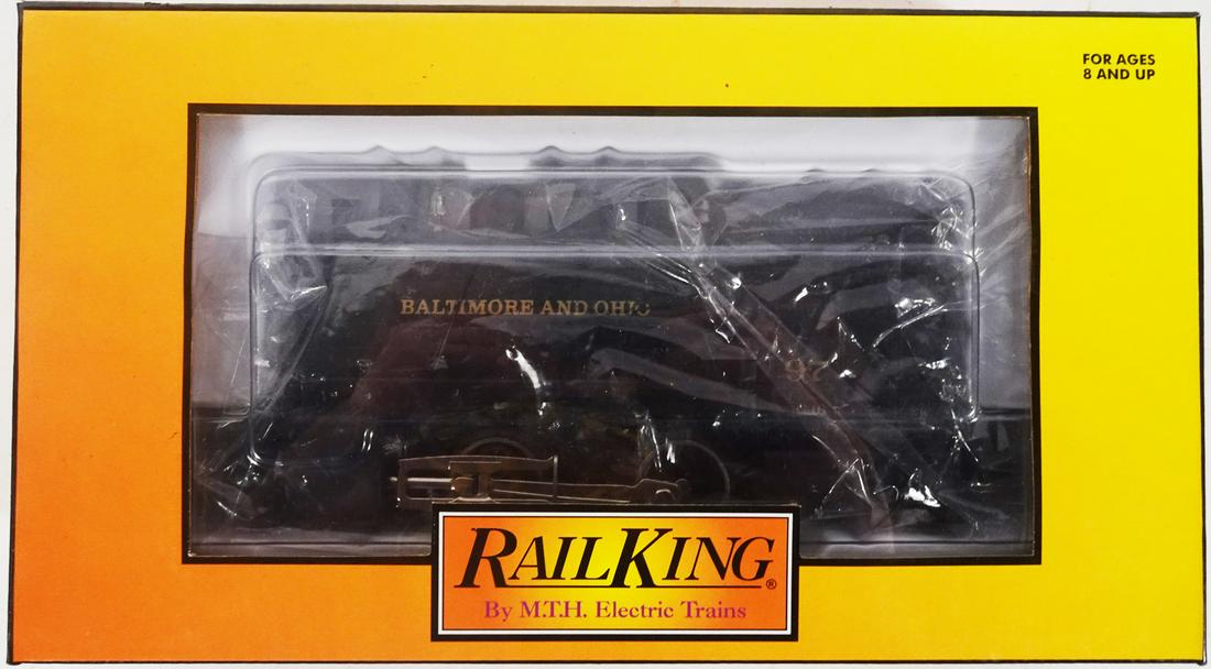 Modern era MTH O gauge 0-4-0 Dockside steam engine in original box. (1 of 4)