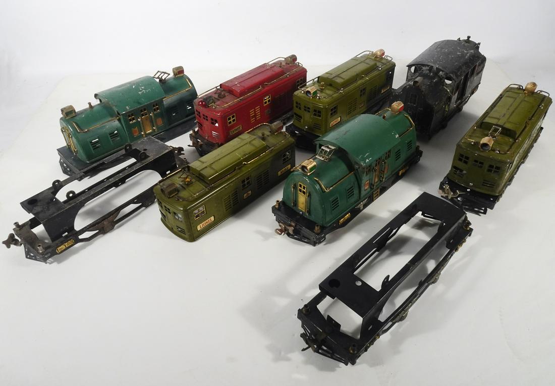 Seven 1920's-1930's restorable Lionel standard gauge engine bodies with frames and an extra frame. (1 of 4)