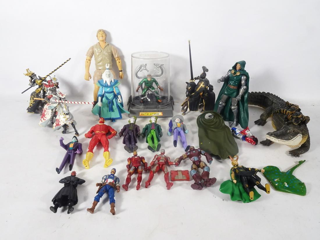 Large group of action figures. (1 of 5)