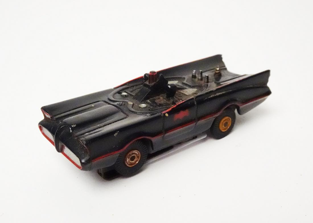 1960's Aurora T-Jet Batmobile. (1 of 3)