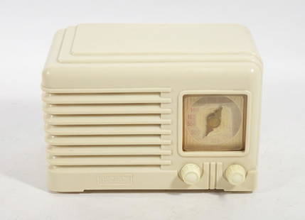 Fada Model 740V Tabletop Radio: Fada Radio & Electric Co. model 740 V tabletop radio, circa 1947, ivory Plaskon case, 5 tubes, 6 AM tuned circuits, broadcast only wave band, 5 3/4" high x 8 1/2" x 4 1/2"