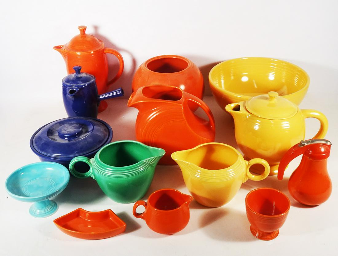 Fourteen Piece Original Colors Fiesta Grouping (1 of 4)