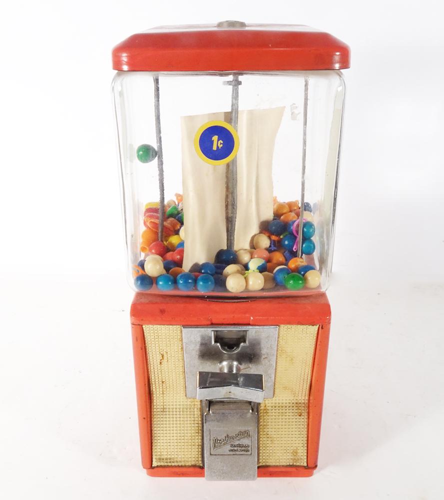 Northwestern One Cent Gumball Machine (1 of 3)