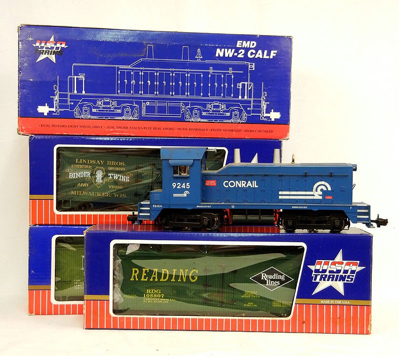 Four USA Trains G scale including R-22009 Conrail : Four USA Trains G scale including R-22009 Conrail NW2 and three USA Trains boxcars, all in original boxes